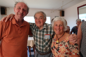 2 familles d'accueil avec le bénéficiaire : Michel âgé de 90 ans